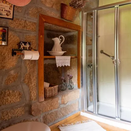 Apartment Alouminos Do Ribeiro Ourense