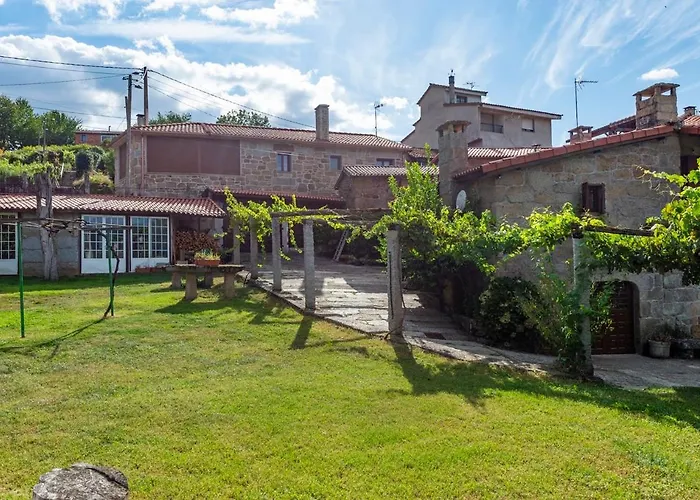 Alouminos Do Ribeiro Apartment