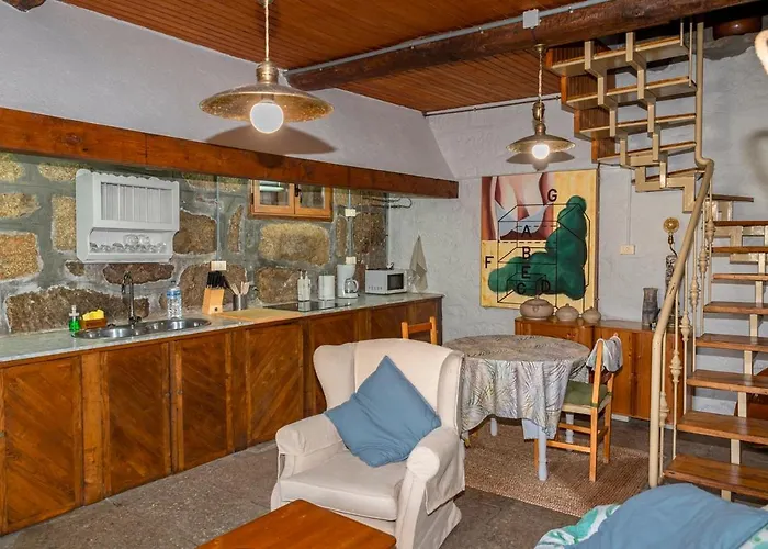 Apartment Alouminos Do Ribeiro Ourense