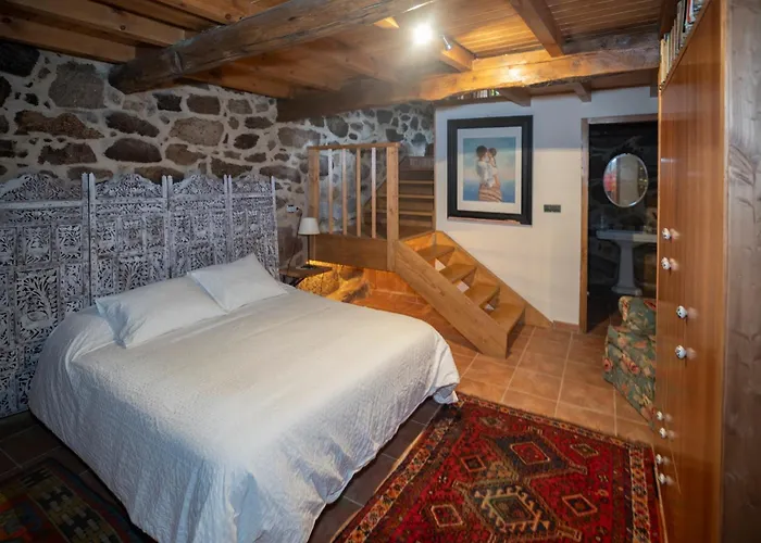 Apartment Alouminos Do Ribeiro Ourense