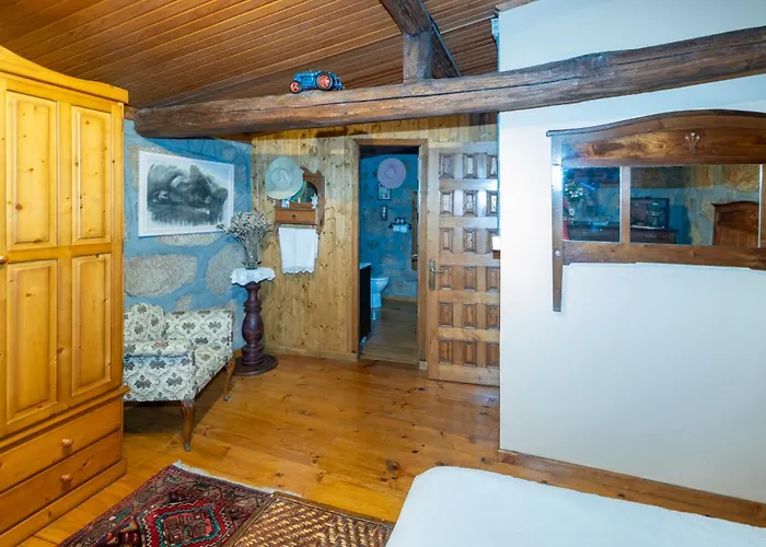 Apartment Alouminos Do Ribeiro Ourense