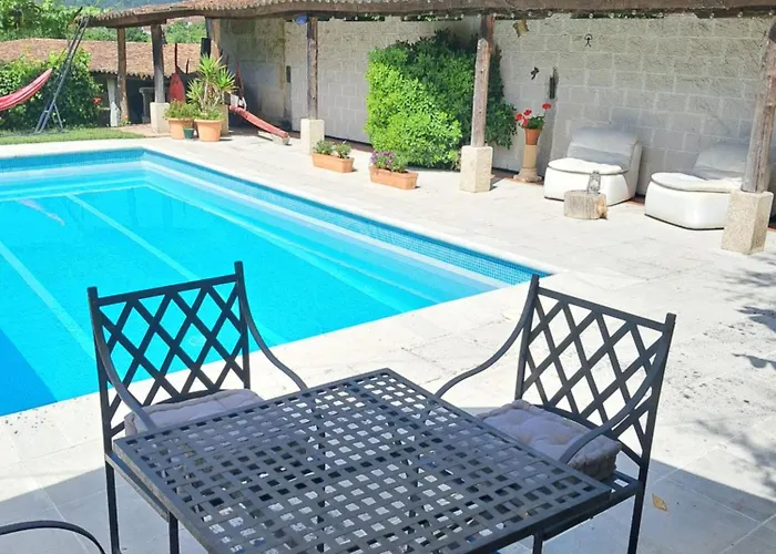 Alouminos Do Ribeiro Apartment *