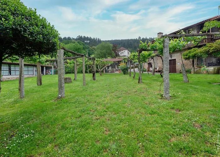 Apartment Alouminos Do Ribeiro Ourense